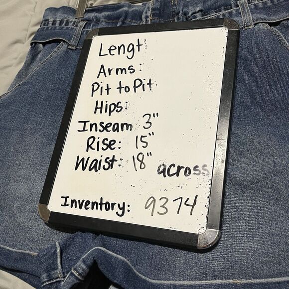 No Boundaries Belted Paperbag Denim Jean Shorts Medium Wash Juniors Size XXL 19 - Picture 9 of 9